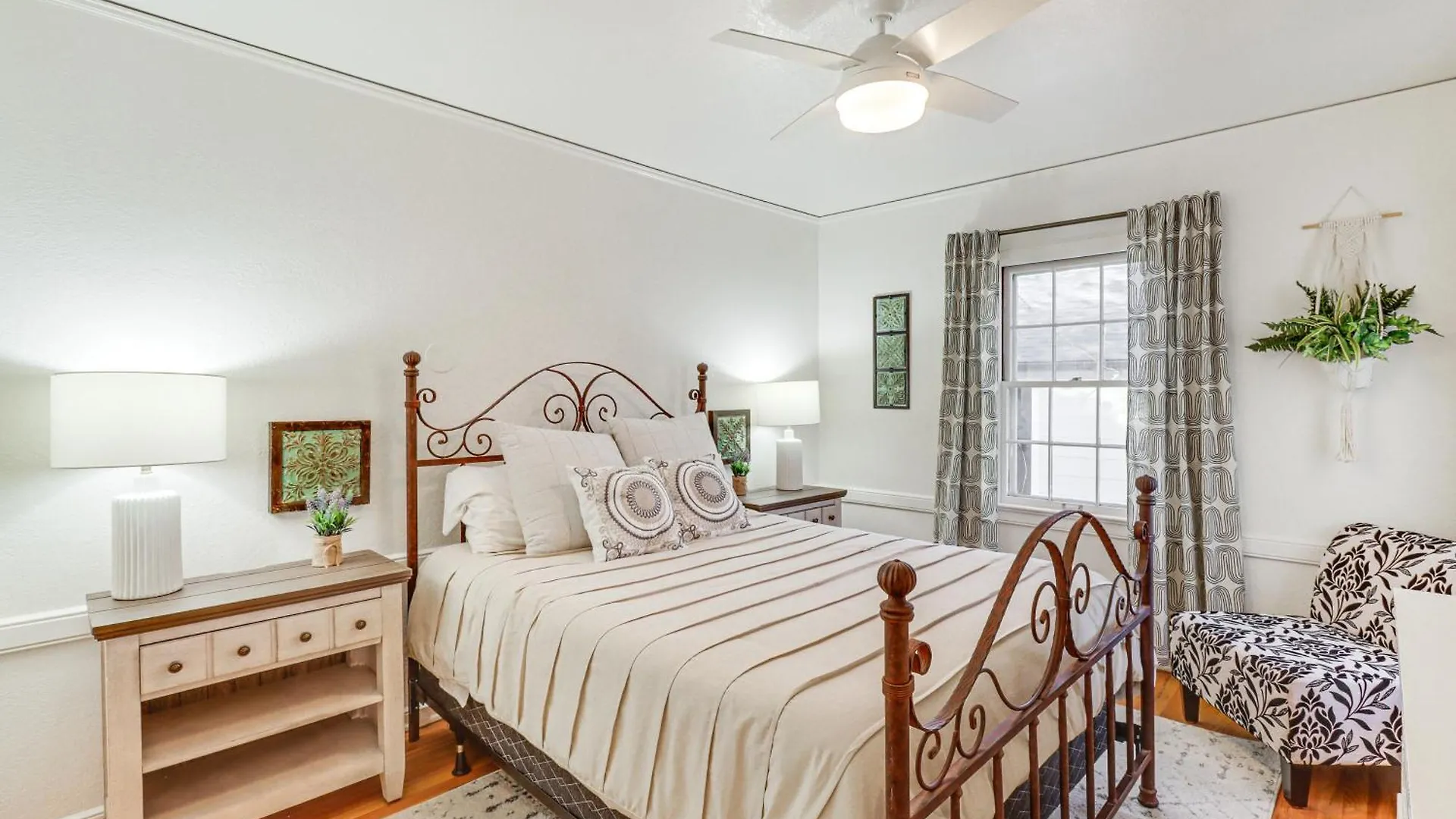 Centrally Located Reno House Less Than 1 Mi To Midtown Holiday home